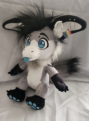 Build A Fur Lumi Kinos Plush Stuffed Animal Queer Corgibeans Rare Collectible
