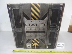 Halo Reach Legendary Edition Bungie Microsoft Statue set from XBOX 360