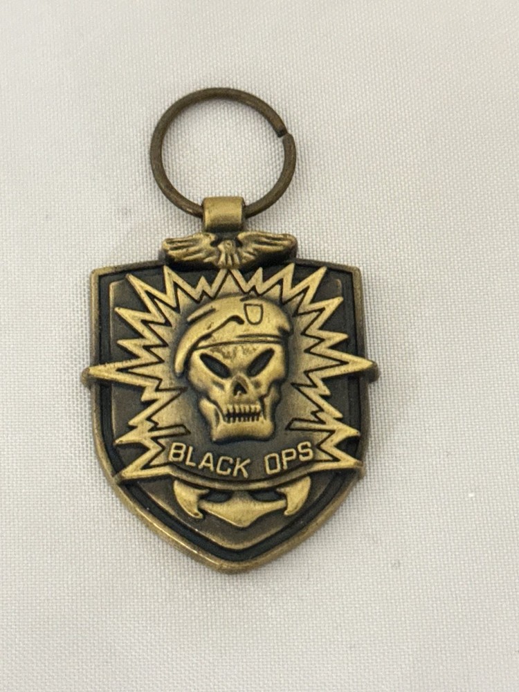Call of Duty: Black Ops Hardened Edition Collectible Skull Medal Keychain