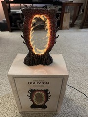 The Elder Scrolls IV: Oblivion Remastered LED Gate Statue
