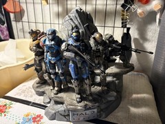 Halo Reach Noble Team Legendary Limited Edition Statue Complete No Box