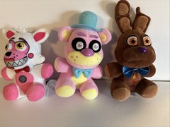Funko Five Nights at Freddy’s Bonnie, Freddy, And Foxy Plush Lot Of 3 *read