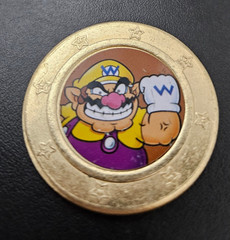 Super Mario Wario Frankford Candy Gold Collector Coin Token Nintendo 2011
