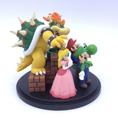 2010 Official Club Nintendo Platinum Award Super Mario Characters Statue