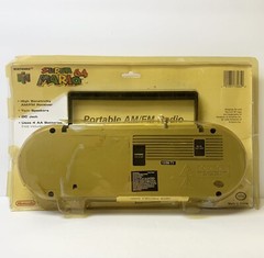 1998 Super Mario 64 AM/FM Portable Radio Nintendo N64 SUPER RARE Cracked Plastic