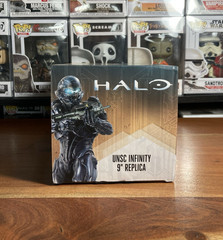 Dark Horse Deluxe Microsoft Halo UNSC Infinity 9″ Replica Ship Statue 2016