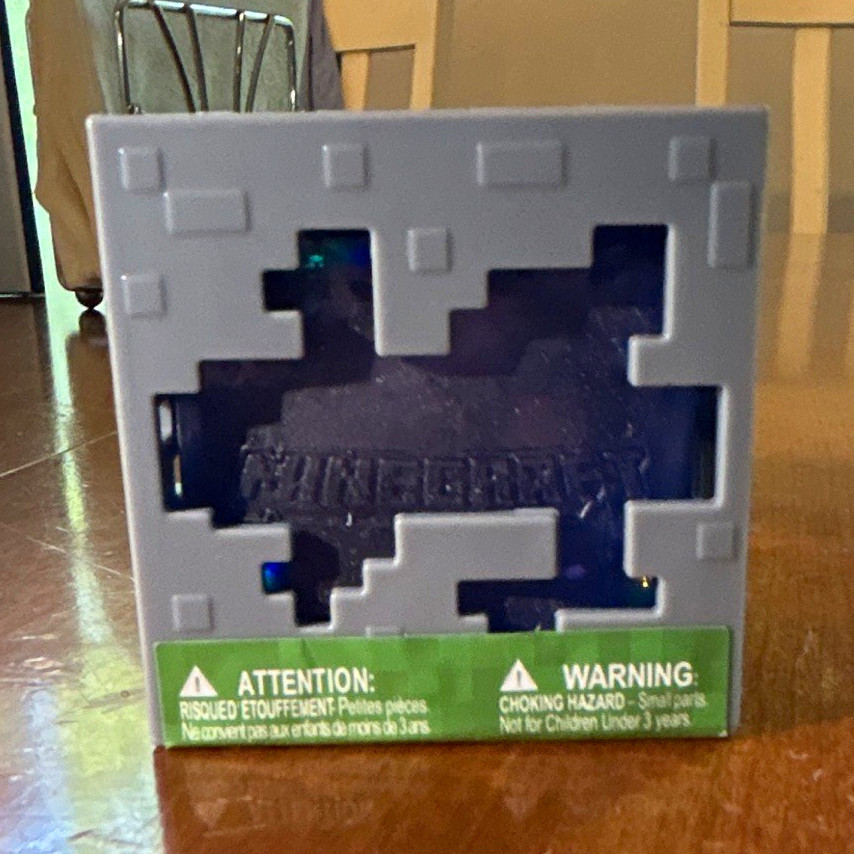 New MINECRAFT JELLY CUBES – RARE Purple Viral Squishy Nee Doh Ish Type Fidget