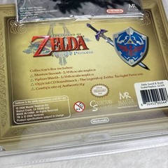 NEW! The Legend of Zelda Twilight Princess Master Sword Shield & CD Soundtrack!
