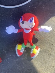 Vintage SEGA Sonic Knuckles The Echidna Plush Toy Network 1991–2005