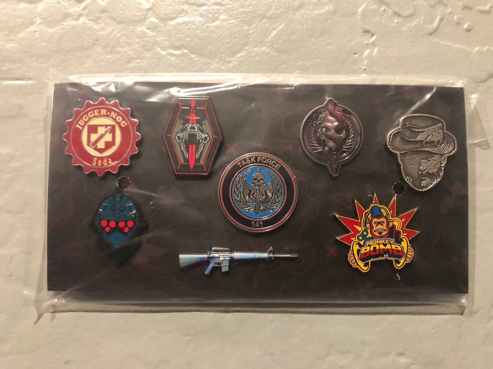 Call of Duty Modern Warfare 3 Collector’s Edition Pin Set of 8