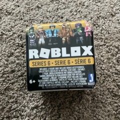 Roblox Series 6 Mystery Figure Blind Box Pack Jazwares Video Game Roblox