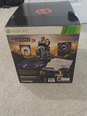 Gears of War 3 Marcus Fenix Collectors Figure Limited Edition Statue Epic Games
