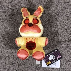 FNAF Funko Yellow Inverted System Error Bonnie W/ Tags Plush Hot Topic Exclusive