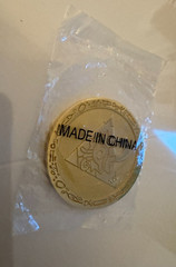 Yu-Gi-Oh! 2004 Toys R Us Tournament Prize Golden Coin ~ Promo Item ~ RARE