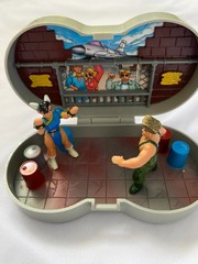 Vintage SNES Controller Street Fighter II Playset – Chun li Guile