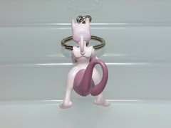 Mewtwo Pokemon the Movie Keychain Figure Banpresto Prize 2013 Japan R08 2.2in