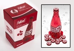 Fallout 4 Nuka Cola Cherry Glass Rocket Bottle + 10 Bottle Caps Replica Figure