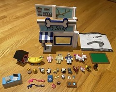 Roblox Celebrity Adopt Me Pet Shop Store Playset
