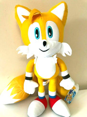 Giant Sonic The Hedgehog Tails Plush 17 inch Collectible. New