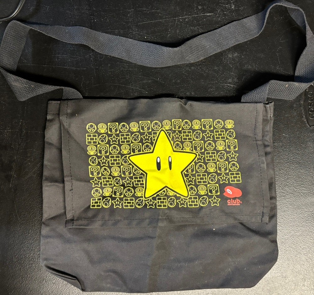Club Nintendo Exclusive Messenger Bag Super Mario Yellow Star Power