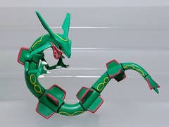 Rayquaza Pokemon Pose Figure Poseable Tomy 2004 Toy Japan V05 4″H 7.5″L