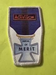 Atari Video Game Vintage 80’s Activision Patch – 2600 Robot Tank Medal of Merit