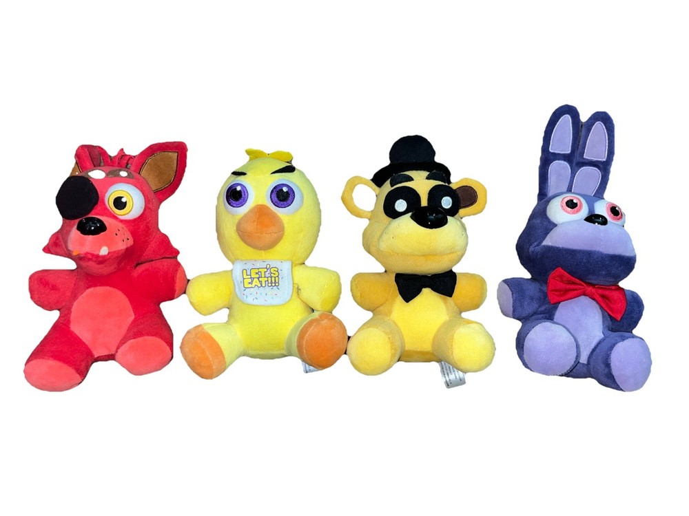 2016 FUNKO FNAF Plush Lot Rare Golden Freddy Walmart Exclusive Bonnie Foxy Chica