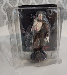 Call of Duty WWII Zombies Mode Figurine Figure GameStop Promo COD WW2 🔥