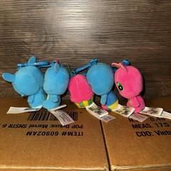 Five Nights at Freddy’s Funko Mystery Mini Blacklight Plush Keychains Lot FNaF