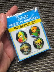 Nintendo Super Mario Pin Badge LOT 8 Smash Bros DX Zelda Promo NES GBA N64 DS