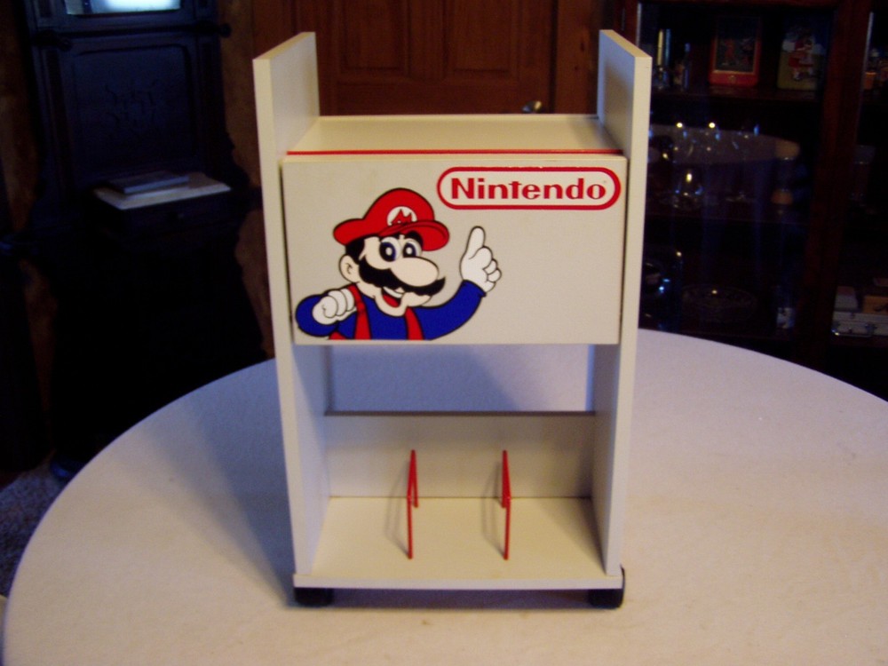 VINTAGE 1989 NINTENDO STORAGE CABINET W/MARIO NES CONSOLE & VIDEO GAME STAND