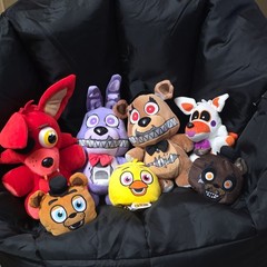Five Nights at Freddy’s FNAF Plush Lot w/ Freddy and Bonnie Chica Foxy