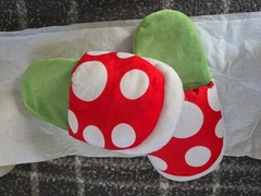 Nintendo Super Mario Home & Party Room slippers Iconic Piranha Plant design