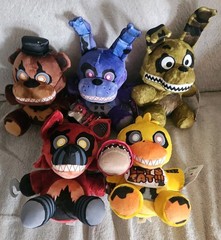 Complete Set Five Nights at Freddy’s 4 Jazwares Nightmare Plush Glow Eyes FNaF