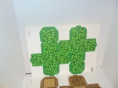 Minecraft Papercraft Overworld Deluxe Set Over 90 Pieces Steve Creeper Pig Block