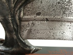 Official God of War Kratos 20″ Blade of Chaos by United Cutlery UC2665 COMPLETE!