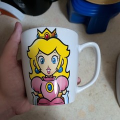Nintendo World Super Peach Character Mug Cup NEW Luigi Mario Yoshi