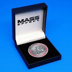 Mass Effect Trilogy Reaper War Challenge Coin 2 N7 Shepard Figure Statue