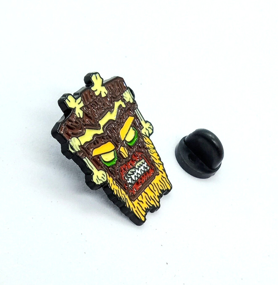 UKA UKA PIN Crash Bandicoot Tiki Ancient Mask Video Game Lapel Enamel Brooch