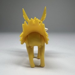 Lot of 2 Pokemon Figures Flareon Jolteon Tomy 2017 Articulated 3″ Eeeveelution