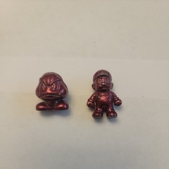 Super Mario 64 Metal Collection Mario and Goomba Figures Nintendo 1996 Japan