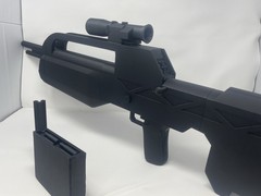 Halo 3 BR55 Battle Rifle Lifesize Plastic Toy Prop for Cosplay or Display