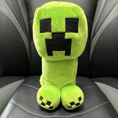 Mattel Minecraft Creeper Plush Doll, Surface Washable, HBN40