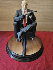 Hitman Agent 47 Statue IO Interactive 2015 Silenced Pistol Figurine Video Game🔫