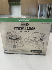 T-51b Power Armor Helmet, Fallout 76 (Xbox One) Collectors Edition