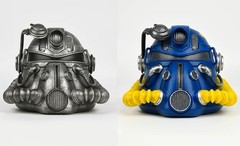 Fallout T-51 Power Armor Silver & Vault Tec Helmet Mini PVC Statue