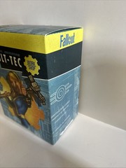NEW Fallout Modern Icons Vault Girl 9-Inch Statue #7 – ThinkGeek Exclusive