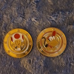 Super Mario WonderBall Gold Coins lot of 6