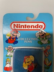 Nintendo Collectors Enamel Pin 1989 Super Mario Series “A” Running Mario #3 New