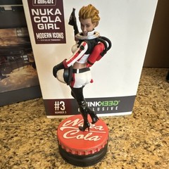 ThinkGeek Fallout Nuka Cola Girl Modern Icons Statue #3 Exclusive
